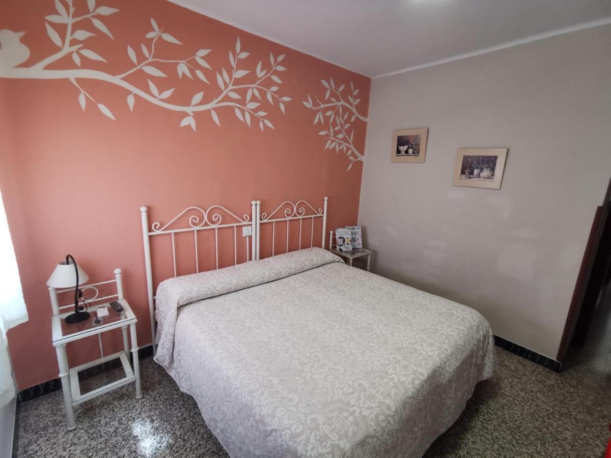 Hostal Senero Mérida Dış mekan fotoğraf